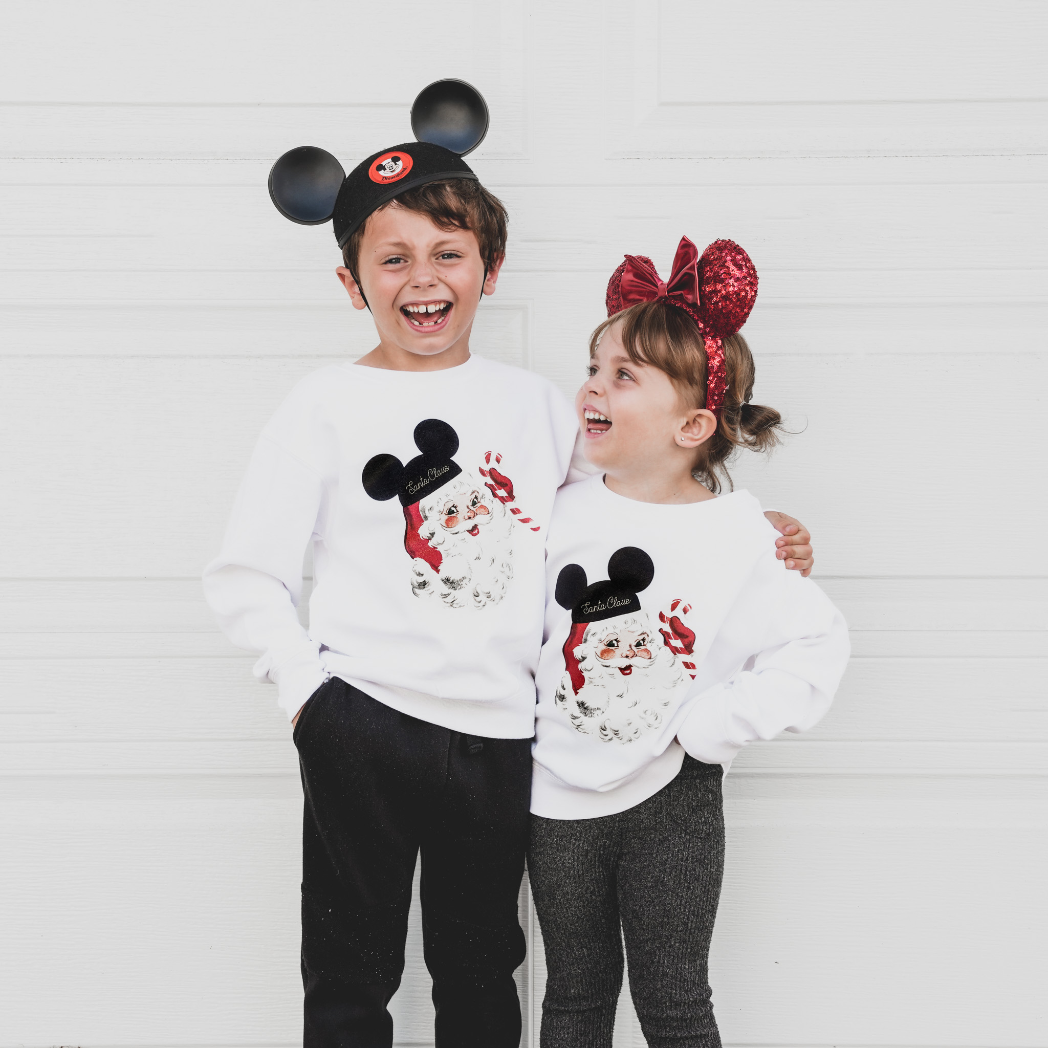 HOLIDAY APPAREL